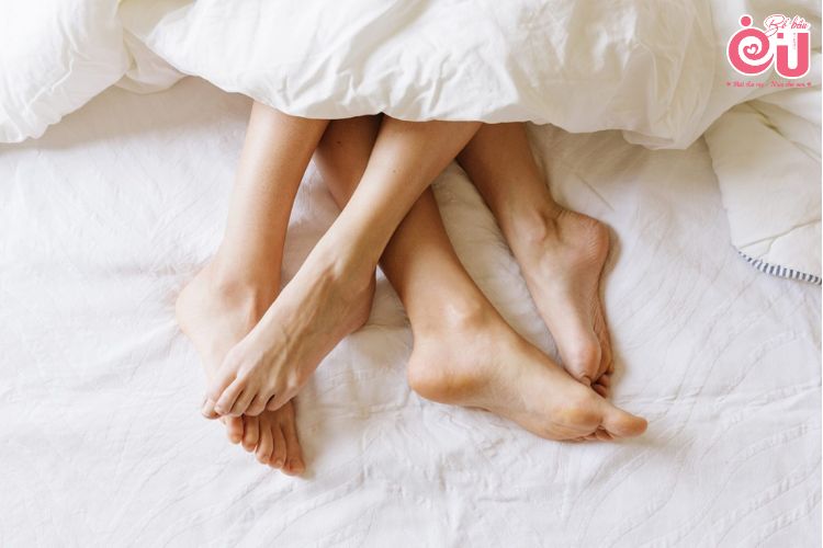 Dấu hiệu mang thai tuần đầu có thể xuất hiện sau 6-12 ngày tình từ lần quan hệ cuối cùng