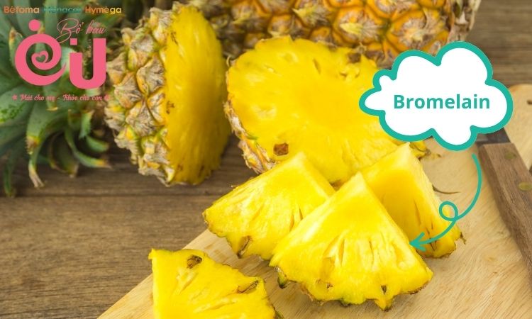 Chất bromelain trong dứa có thể gây chảy máu bất thường.