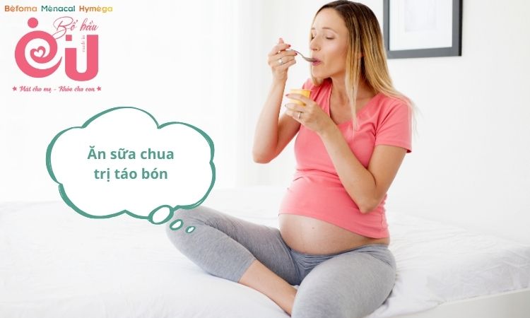Ăn sữa chua hàng ngày là một trong những cách trị táo bón cho bà bầu nhanh nhất.